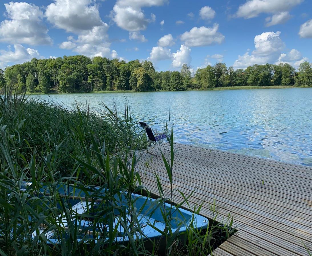 Miedzy Wodami - Domki Na Mazurach Mikołajki Exteriör bild