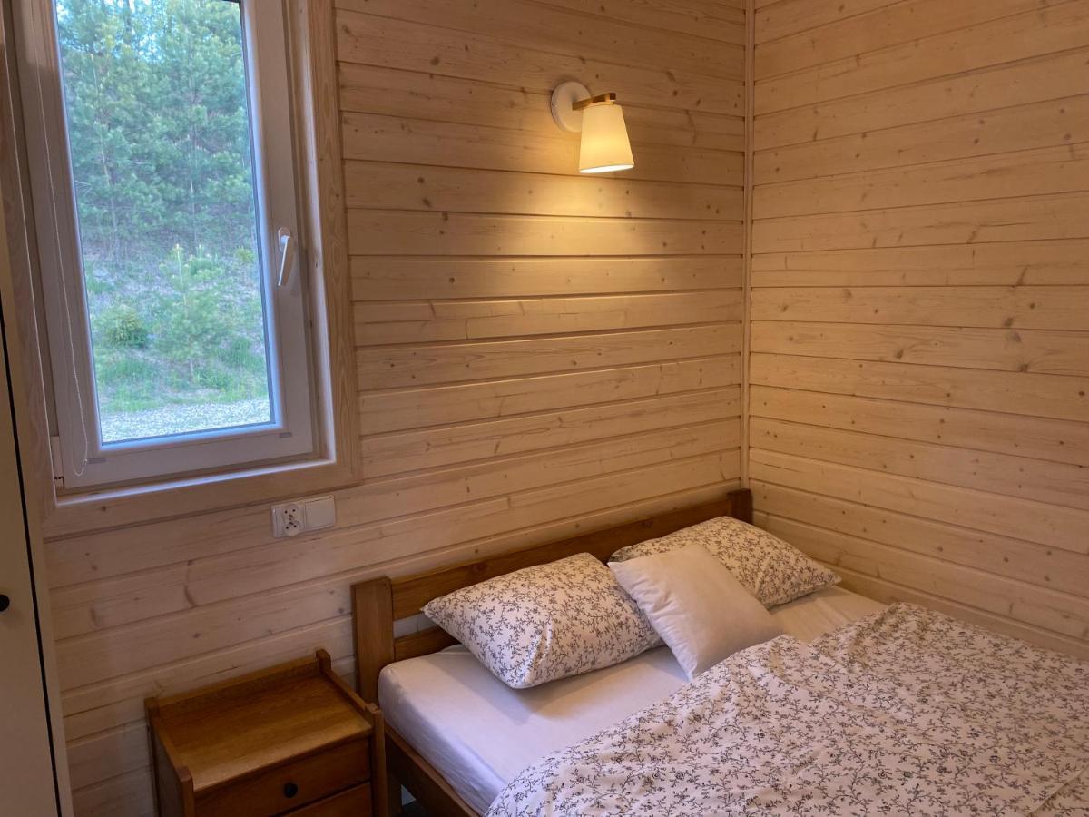 Miedzy Wodami - Domki Na Mazurach Mikołajki Exteriör bild