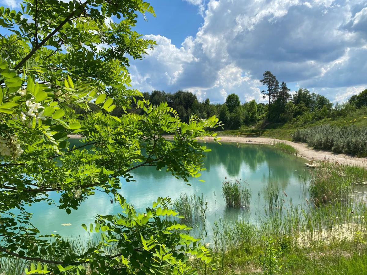 Miedzy Wodami - Domki Na Mazurach Mikołajki Exteriör bild